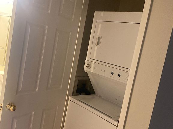 3rd image of 50 Leighty Ct