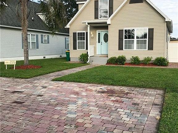 2nd image of 505 Leawood Cir