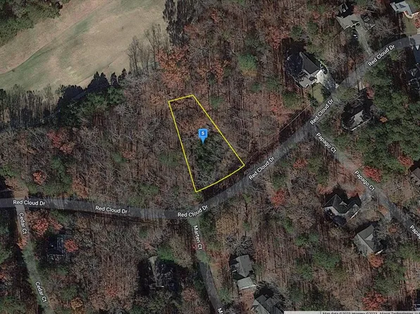 277 Red Cloud Dr, Waleska, GA 30183