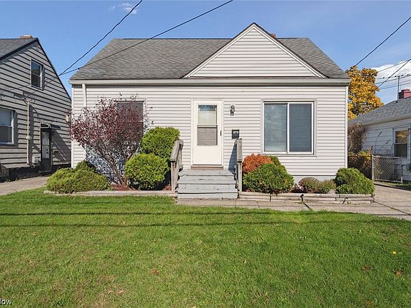 2nd image of 12714 Emery Ave