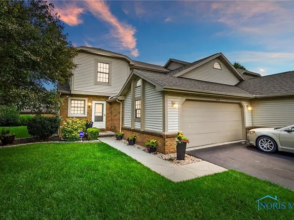 1859 Peacock Ln #1859, Holland, OH 43528