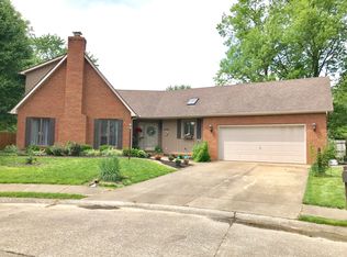 7466 Upper Meadow Rd, Newburgh, IN 47630