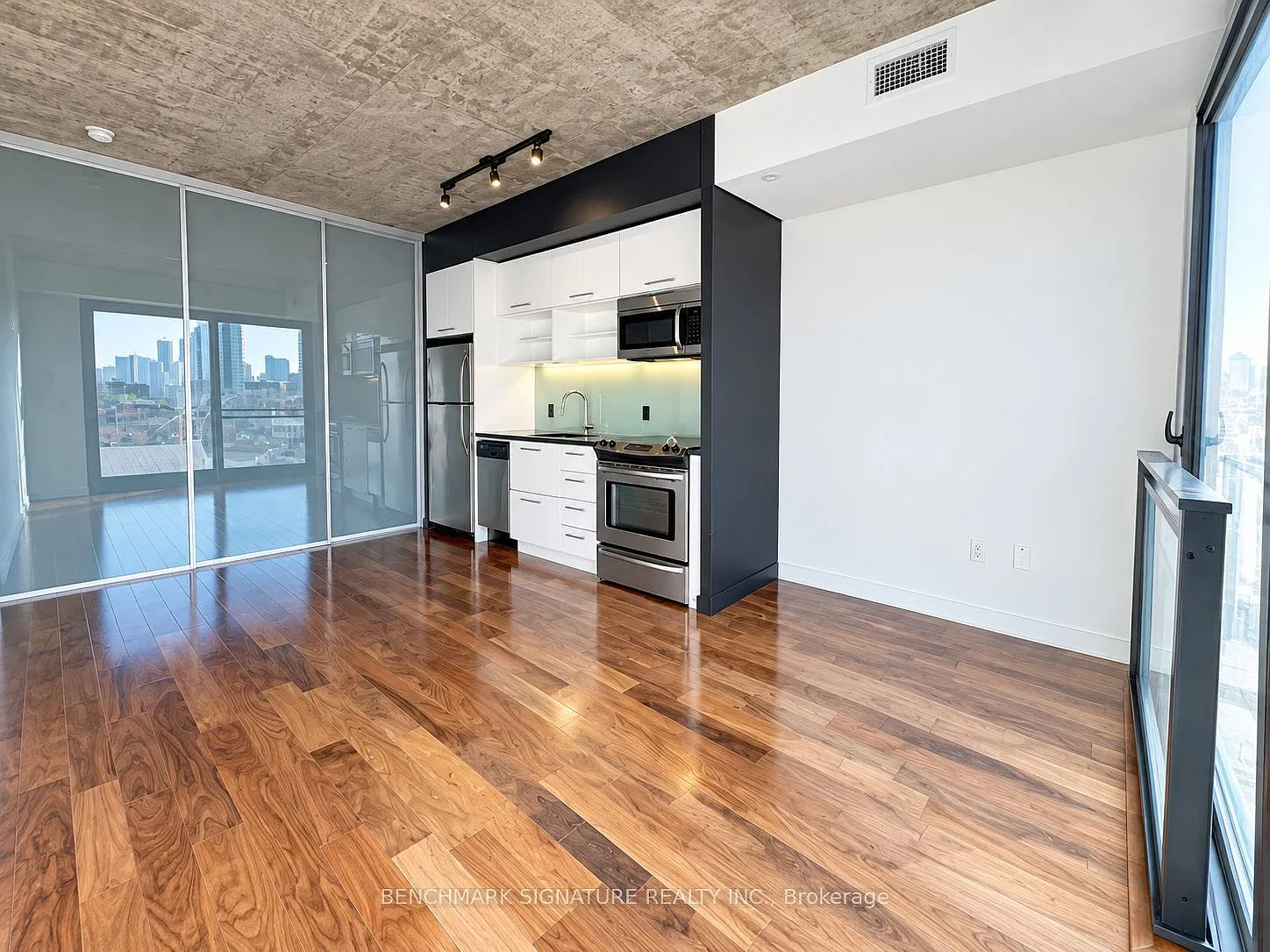 1 bed, $2,050 — Photo 3