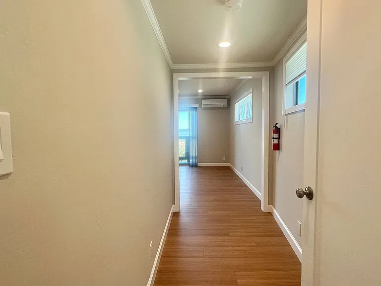 800A Hillside Ave — Photo 16