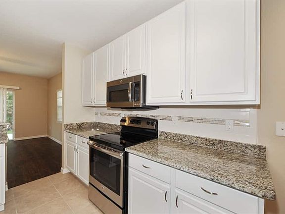 5th image of 4435 Windsong Ave
