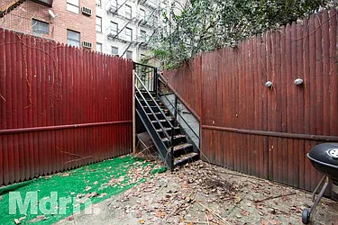 Rented by Mdrn Residential