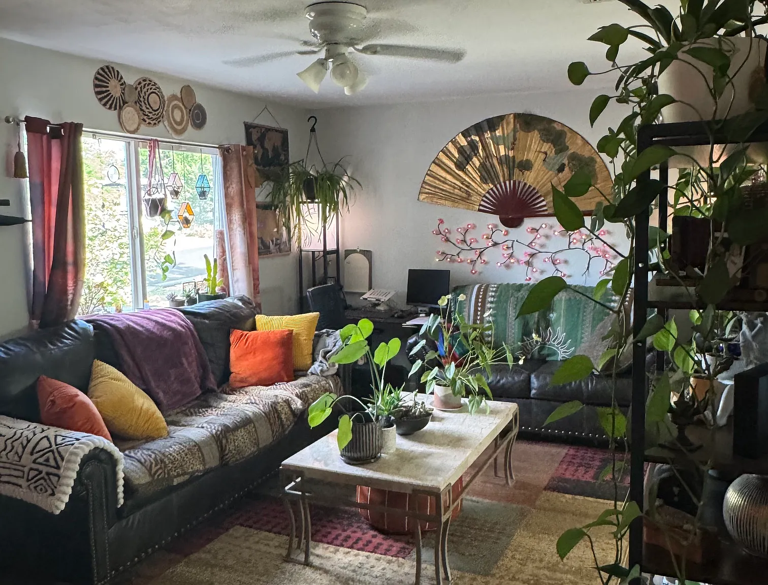 4 bed, 1600 sqft, $850 — Photo 3