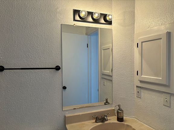 3rd image of 3121 Voss Dr APT D