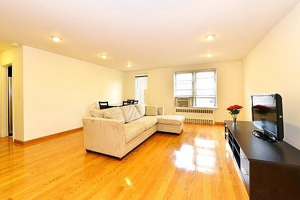 Sold by Argo Residential | media 17