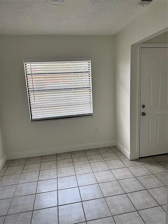 2 bed, 2.0 bath, 991 sqft, $1,500 — Photo 4
