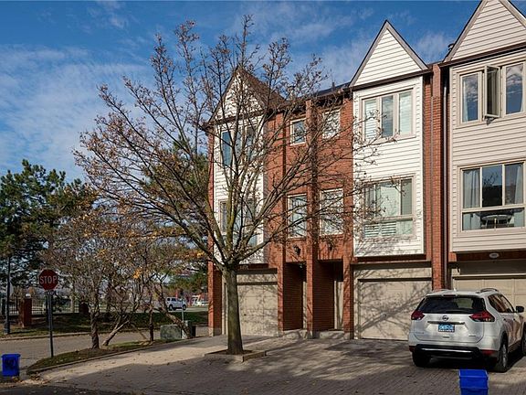 3rd image of 895 Maple Ave #502