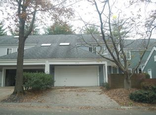 20738 Highland Hall Dr, Montgomery Village, MD 20886