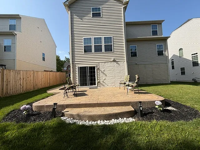 13684 Sovereign Way — Photo 2
