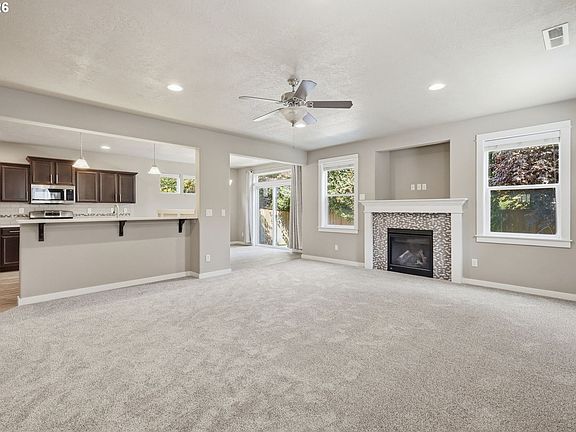2nd image of 3043 Guadalupe Way