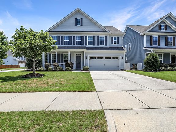 2nd image of 301 Atwood Dr