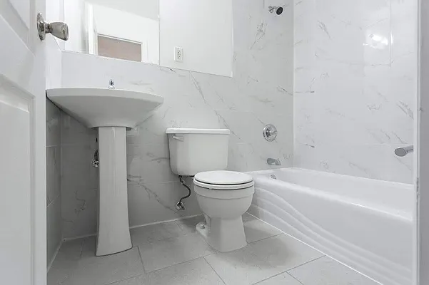 Rented by Dream Space Realty | media 32