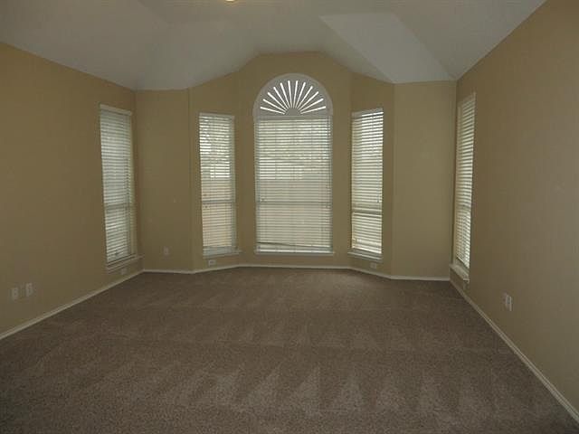 1st image of 4817 Buckskin Dr
