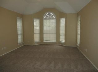 4817 Buckskin Dr, Fort Worth, TX 76137