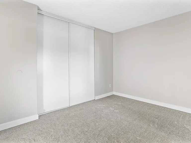3310 Apartment Homes — Photo 101