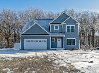 4 Fairchild Rd, Middletown, CT 06457