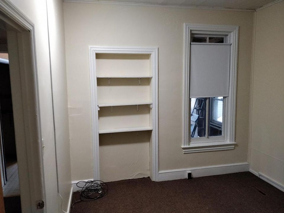 2nd image of 120 W Main St
