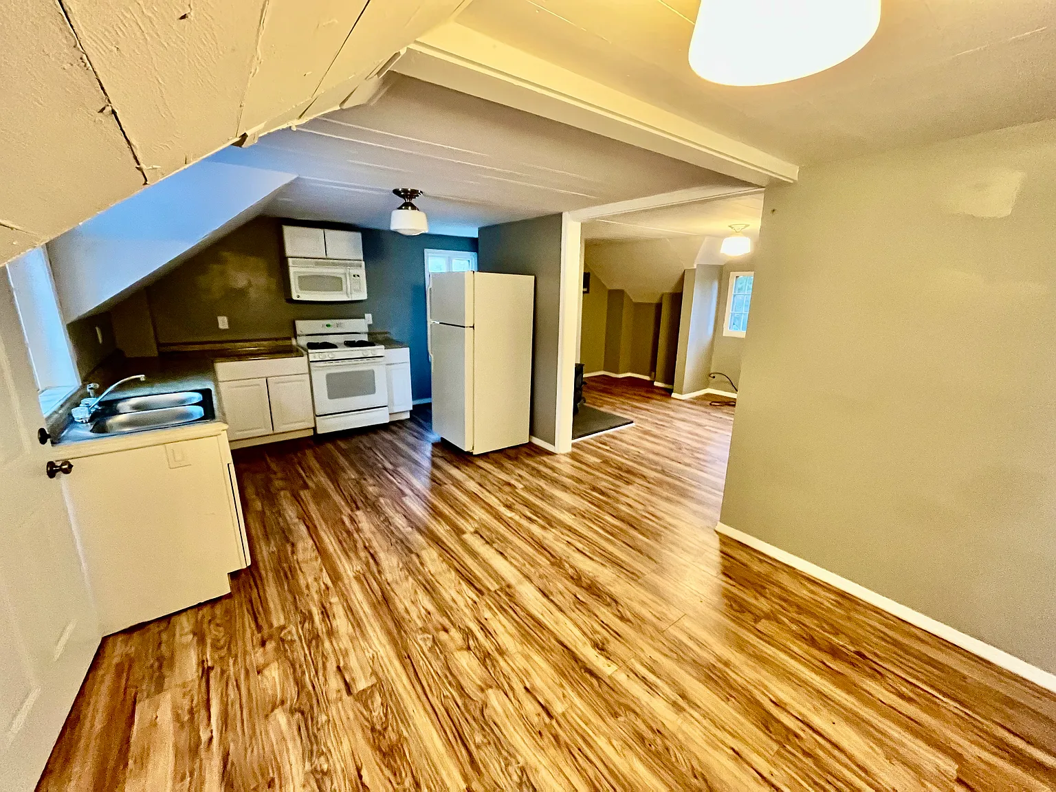 26455 Delano Dr — Photo 4