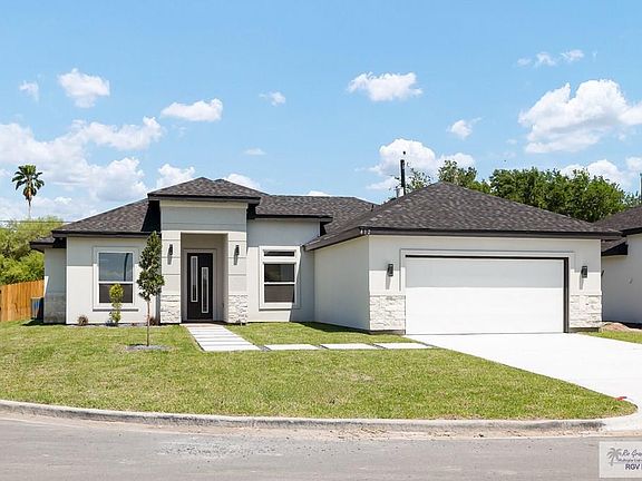 2nd image of 412 Brooks Cir N