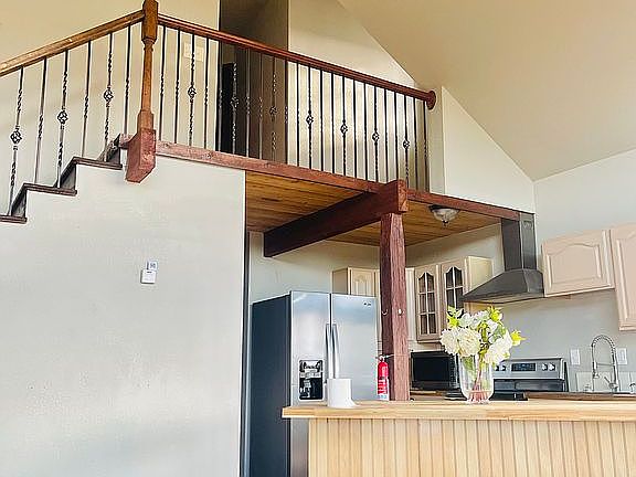 4th image of 11 Backup St