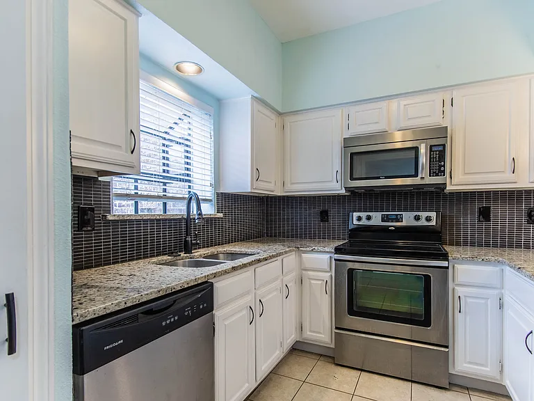 5859 Frankford Rd #1009 — Photo 3