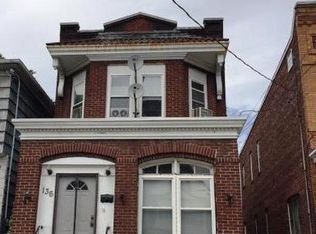 136 Wegman Pkwy, Jersey City, NJ 07305