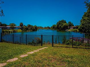 9815 Clinton Ln, Port Richey, FL 34668