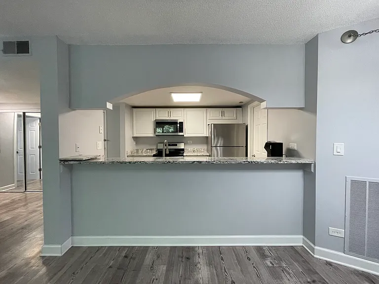 509 Aurora Ave #506 — Photo 15