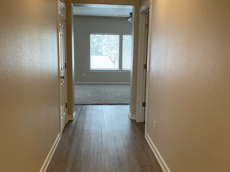 236 E Bluelark Ct — Photo 10