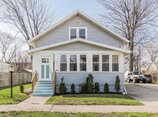 902 Elliott St, Grand Haven, MI 49417