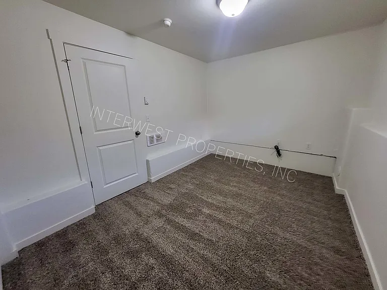 520 NE 128th Ave #5 — Photo 16