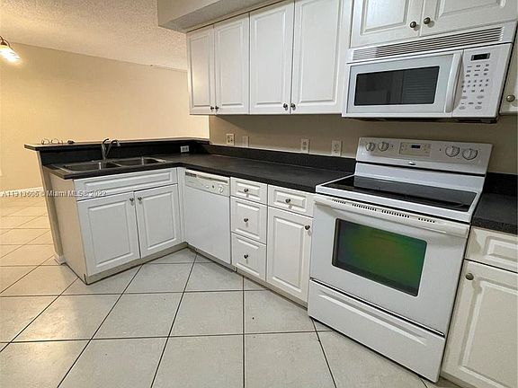 5th image of 9630 NW 2nd St #6206