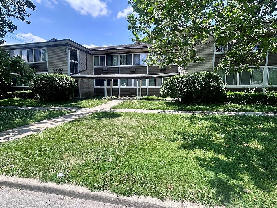 1st image of 19131 Lahser Rd