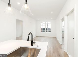 2002 Frankford Ave #302, Philadelphia, PA 19125
