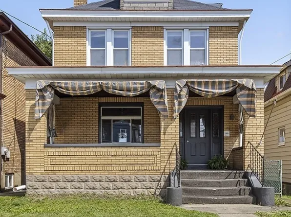 148 W Larkspur St, Homestead, PA 15120