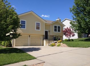 1865 Current St, Liberty, MO 64068