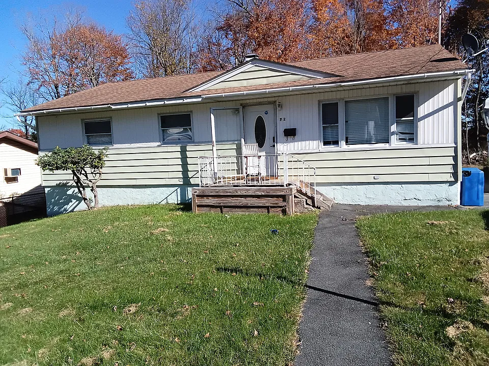 72 Nelshore Dr