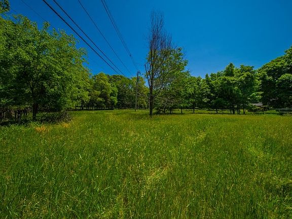 2nd image of 50 Pojac Point Rd