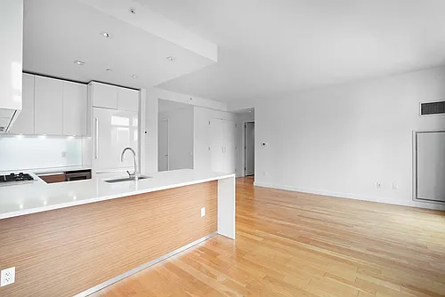 555 W 59th St Photo 1