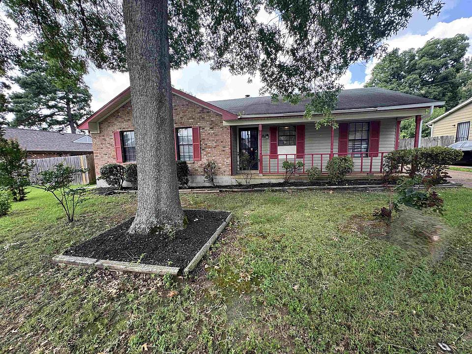 1st image of 4811 Barkshire Dr