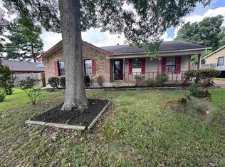 4811 Barkshire Dr, Memphis, TN 38141