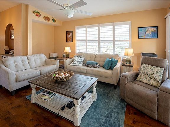 5th image of 503 Casa Del Lago Way #503