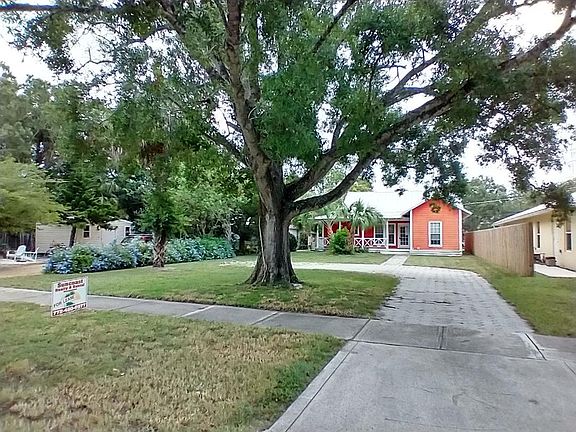 2nd image of 2236 17th Ave