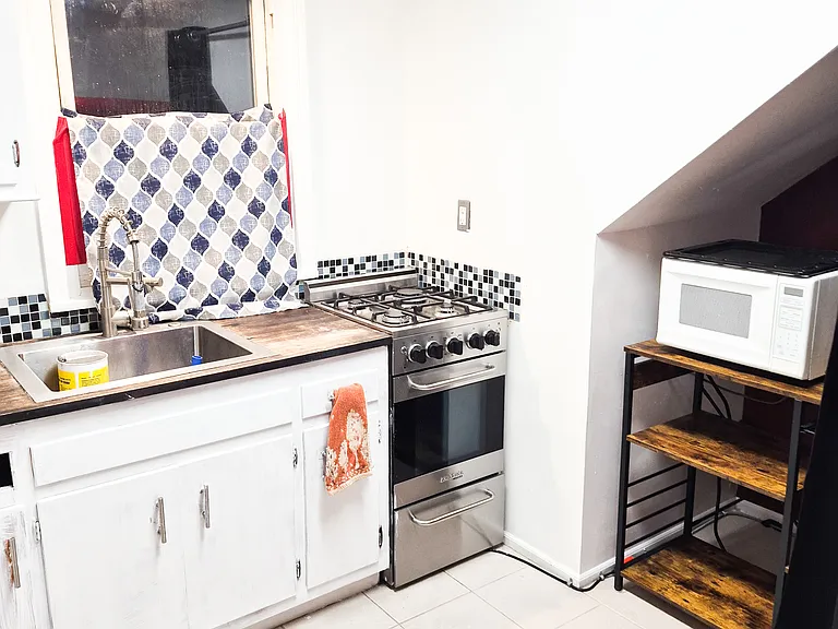 57 Congers Rd #G — Photo 23
