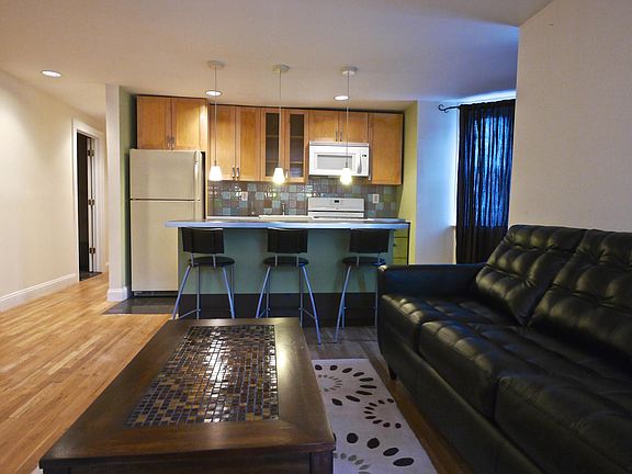 4th image of 339 Pacific Ave #1