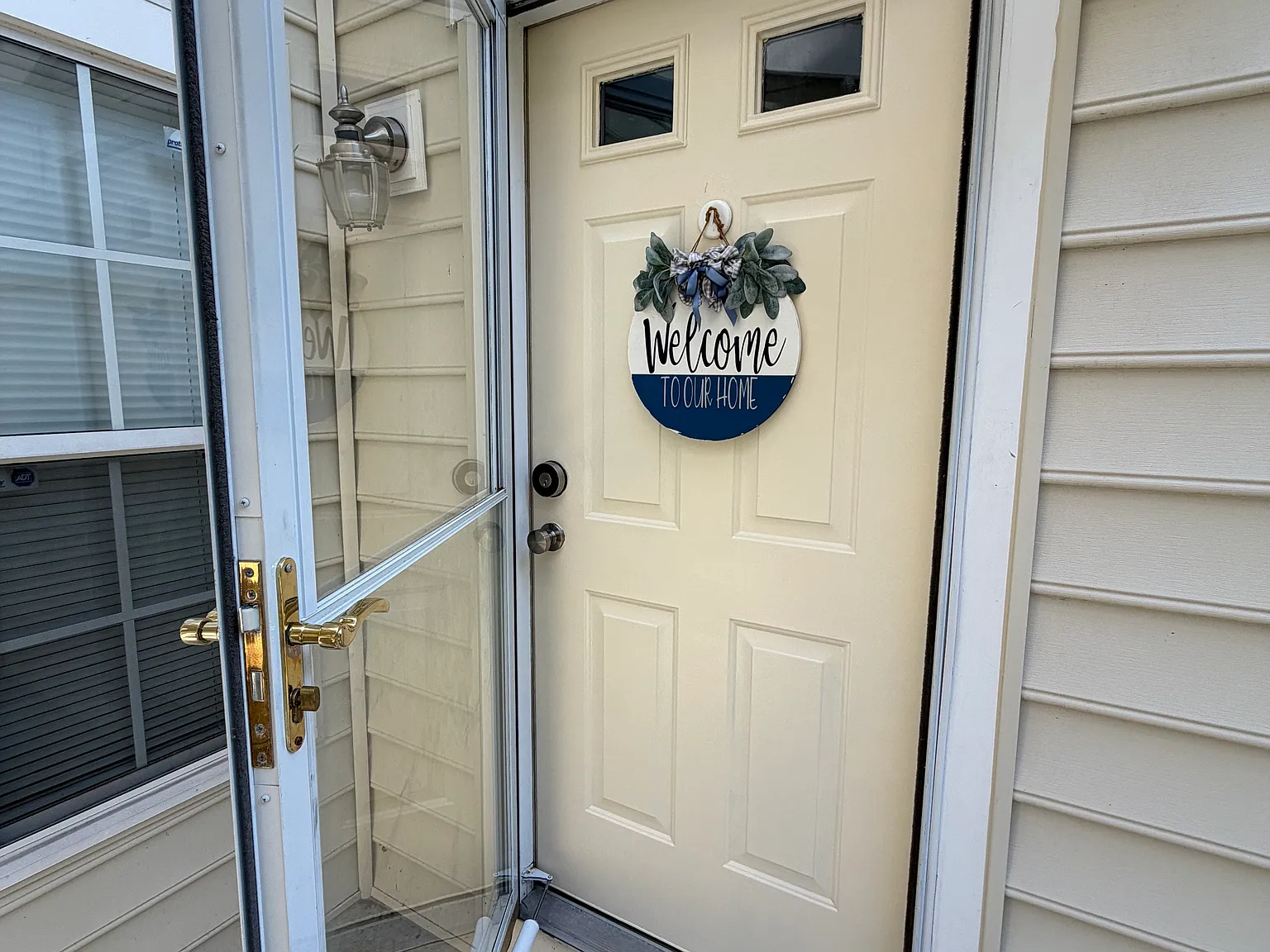 3 bed, 2.5 bath, 1356 sqft, $2,500 — Photo 3